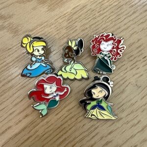 Disney Princess Enamel Pin Set